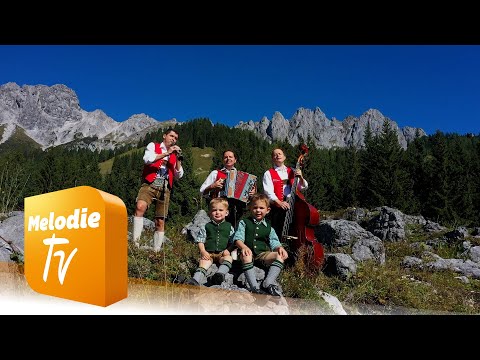 Filzmooser Tanzlmusi - Kinderherzen (Offizielles Musikvideo)