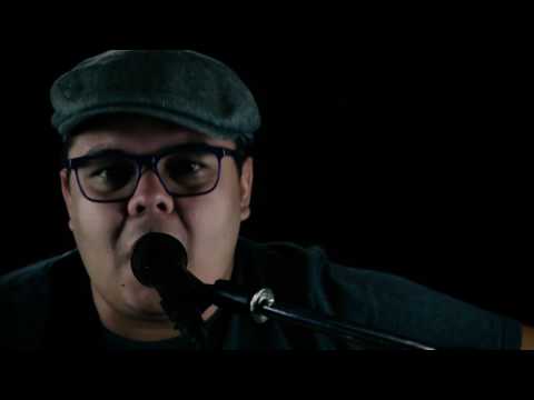 download lagu mp3 mp4 Elias Moreira, download lagu Elias Moreira gratis, unduh video klip Elias Moreira