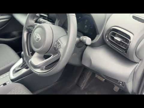 Toyota Yaris Cross 1.5 Hybrid Luna 5dr *Irish Car - Image 2