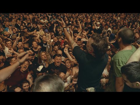 RISE AGAINST - Give It All (Multicam) live at Punk Rock Holiday 2.4