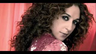 ROSARIO FLORES - Lucia