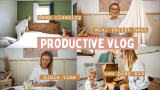 Trying to get my life together lol...CLEAN WITH ME VLOG