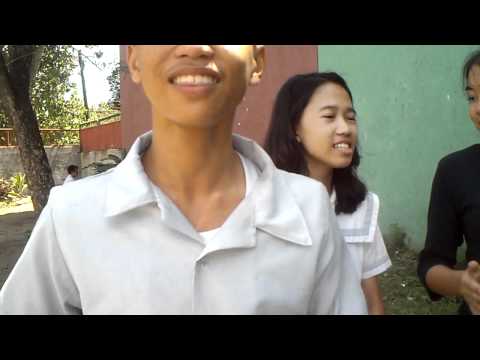 What makes you beautiful-one direction (cover by the sophies)