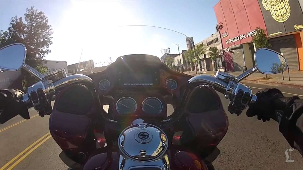 2015 Harley Davidson CVO Road Glide Ultra Review