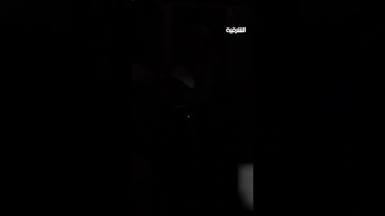 فيديو | لحظة سقوط صاروخ على مدينة قم الإيرانية