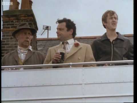 Del's dream for T.I.T. - Only Fools and Horses - BBC