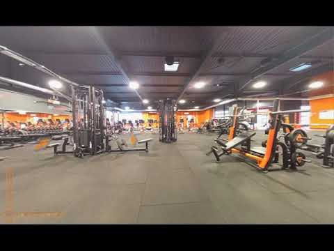 Basic-Fit 24/7 Miniature vidéo YouTube 8