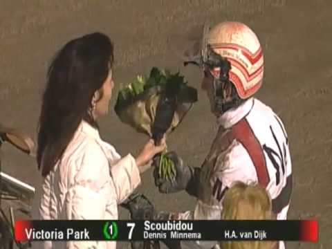 Scoubidou & Dennis Minnema winnen "JS Detachering"prijs - Victoria Park Wolvega 10 nov. 2012