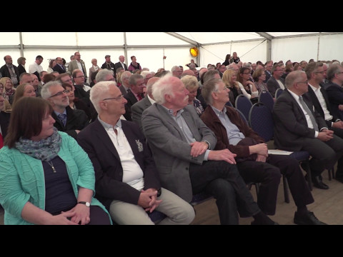 Blick ins Sendegebiet: Feierliche Eröffnung der HELIOS Klinik  Wesermarsch