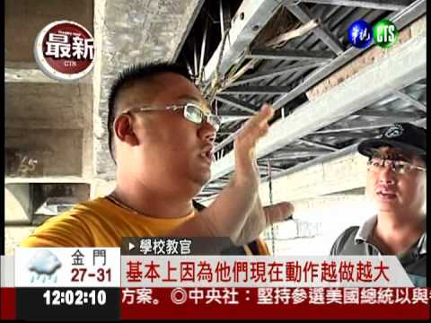 12國中生練划龍舟翻船 1人溺斃