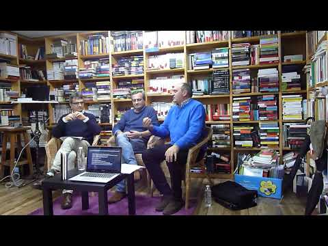 Anxo Angueira presentando o "Entremés galego" (1707) de Salvador Roel,  en Pontevedra o 26-11-2019