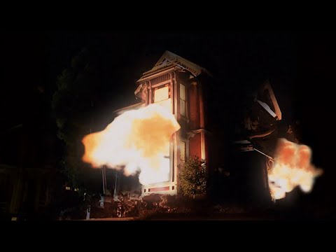 Charmed 8x21 Remaster - Halliwell Manor Explosion