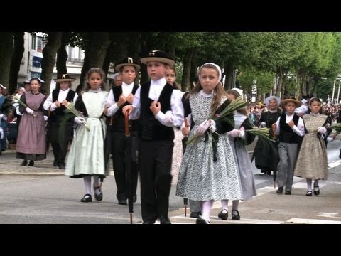 Lorient : la grande parade des nations celtes