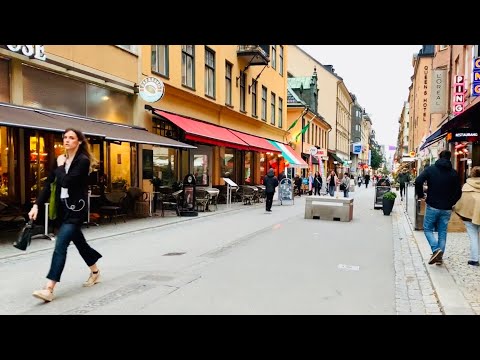 Stockholm Walks: Drottninggatan - Kungsgatan. Ordinary evening in central Stockholm