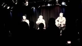 Én Over/Én Under - "Fuld af Nattens Stjerner"