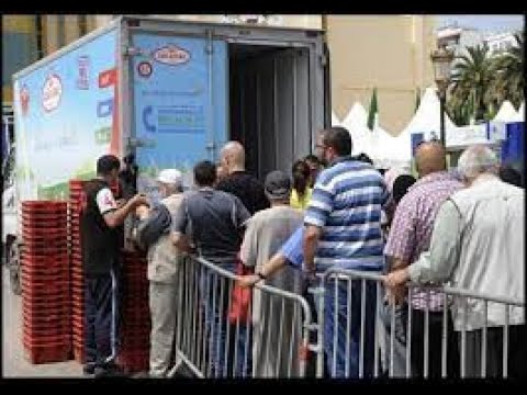 طوابير العار على المواد الغذائية تكشف عدم كفاءة العصابة على تسيير أمور البلاد