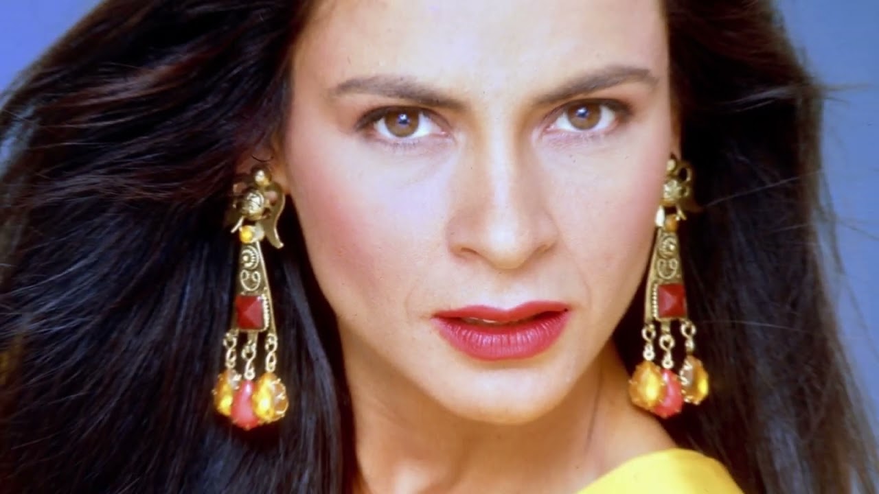 Still from Veronica Ruiz de Velasco — the studio