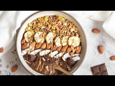 How to make Chocolate Smoothie Bowl Recipe with Bananas & Peanut Butter | Healthy & Clean Recipes