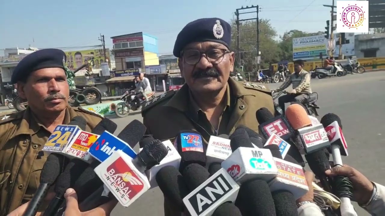 विदिशा में  चला बुलडोजर.......