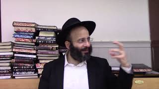 מנהגים הקשורים לבית הקברות ובית אבלים (ר"ל) (הרב אלחנן משה נחמנסון) - התמונה מוצגת ישירות מתוך אתר האינטרנט יוטיוב. זכויות היוצרים בתמונה שייכות ליוצרה. קישור קרדיט למקור התוכן נמצא בתוך דף הסרטון