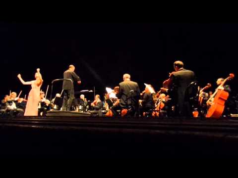 Cristina Zavalloni sing Folk songs music Berio Conductor Angius & Padova & Veneto Ortchestra  210041