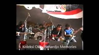 Download lagu Koes Plus '98 - Laguku Sendiri & Diana (Live Show Bandung, 04 Agustus 2000) mp3