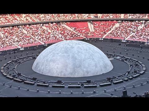 Kanye West (YE) – Runaway | Live in Madrid, Riyadh Air Metropolitano, 30 July 2026