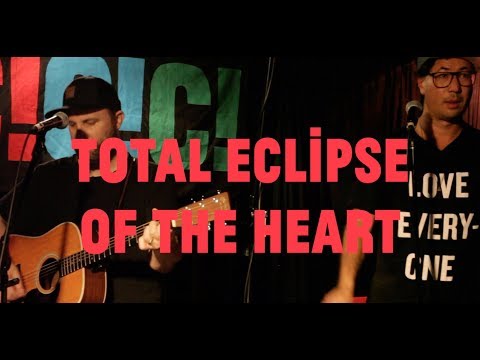 Choir! Choir! Choir! sings Bonnie Tyler "Total Eclipse Of The Heart"