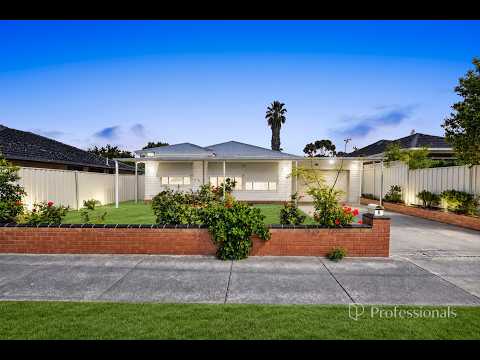 8 Ross Street, St Albans, VIC 3021, 3 Kuwarto, 2 Banyo, House