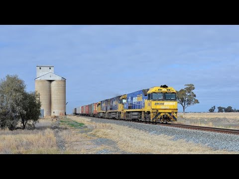 NR40+NR4+NR116 lead Sydney to Perth goods #5SP6 through Rawlin Plains, NSW