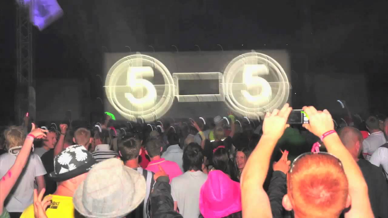 Gareth Emery & Ben Gold — Flash