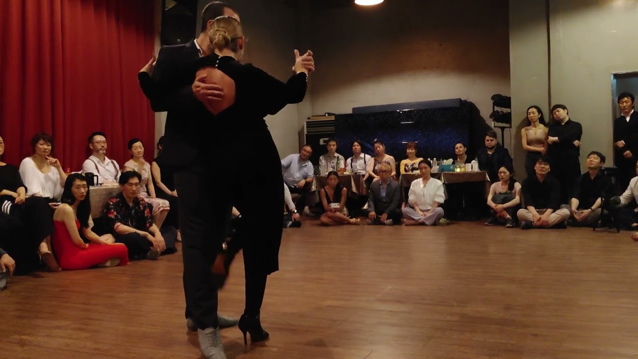 [Aníbal Troilo, Alberto Marino - Tedio] Noelia Hurtado & Pablo Rodriguez