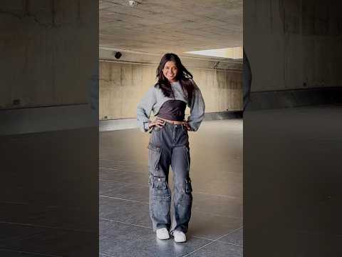 Sundari sundari🌸 #samriti01 #dance #dancevideo #dancer #sundari