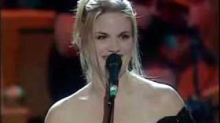 How Do I Live ( Live + lyrics ) - Trisha Yearwood