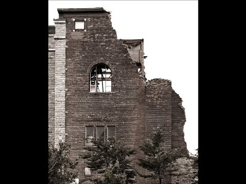 Κωνσταντίνος Ρήγκος - Χιλιογκρεμισμένη Πόλη | Kostantinos Rigos - Broken Down City - Official