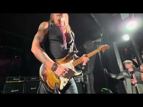 Glenn Hughes guitarist Søren Andersen solo at Token Lounge in Westland, MI USA - 2.9.24