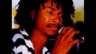 Garnett Silk - Complain [Solo]