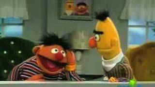 Sesame Street - Ernie &amp; Bert: The Opposite Game