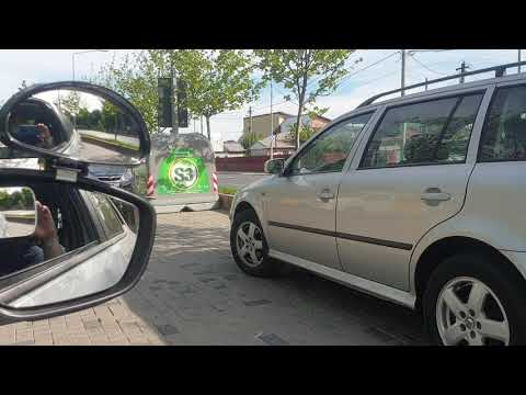 Parcarea Laterală intre 2 masini