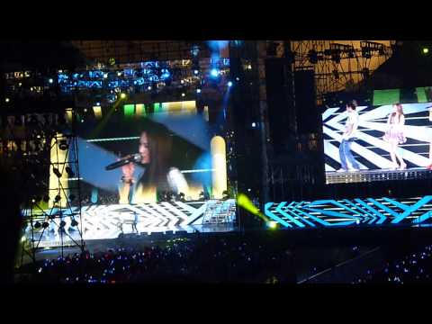 [HD Fancam] 121123 SMTOWN SG California Gurls - SNSD Jessica & f(x) Krystal CUT 1