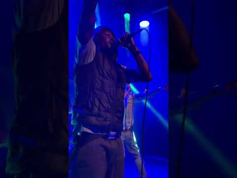 HAQIMO - LES X MEN SUR SCÈNE AU CONCERT DE BUSTA FLEX À L’ÉTOILE (PARIS)