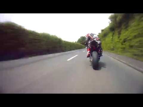 Conor Cummins - Textbook TT Overtake on Michael Rutter!