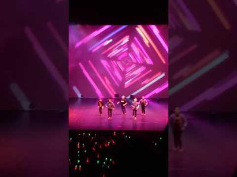 2016 MKF - SHINee Medley by MKDC