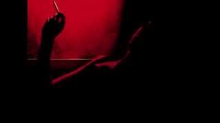 &quot; Trespassers William / Love Is Blindness &quot; (U2)