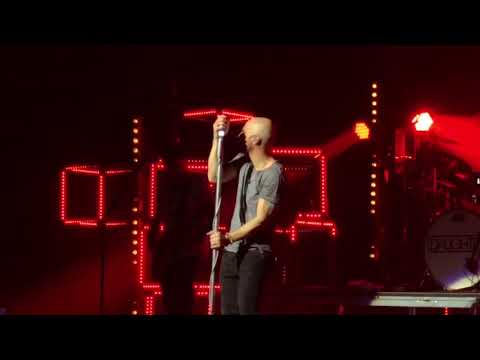 Daughtry - Back In Time