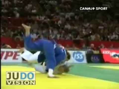 JUDO 2006 Tournois de Paris: Anne-Sophie Mondiere (FRA) - Katrin Beinroth (GER)