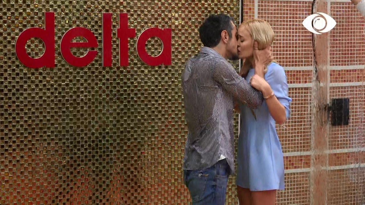 Digitalb Movie Night/ Amos dhe Dea realizojnë provën, me puthje!