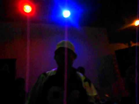 MENTE POSITIVA - RAPPER SCHOOL EN AREQUIPA