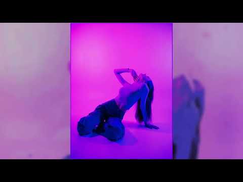 Britney Spears - Toxic (KAAZE & Steve Aoki Remix) [Extended]