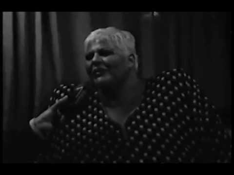 Nota a María Marta Serra Lima { 1996 } en la Costanera